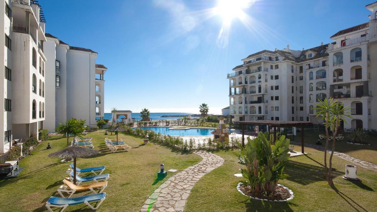 Lovely 2-Bed Apartment In Marina De La Duquesa Castillo de Sabinillas Bagian luar foto