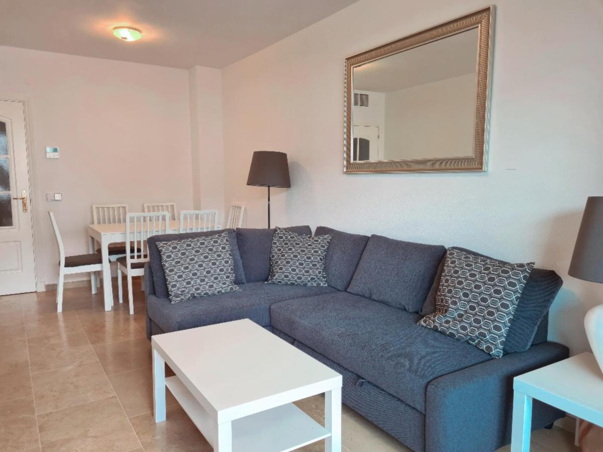 Lovely 2-Bed Apartment In Marina De La Duquesa Castillo de Sabinillas Bagian luar foto